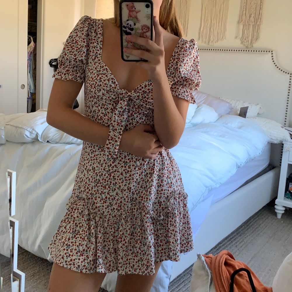 Princess Polly Flowy Floral Dress